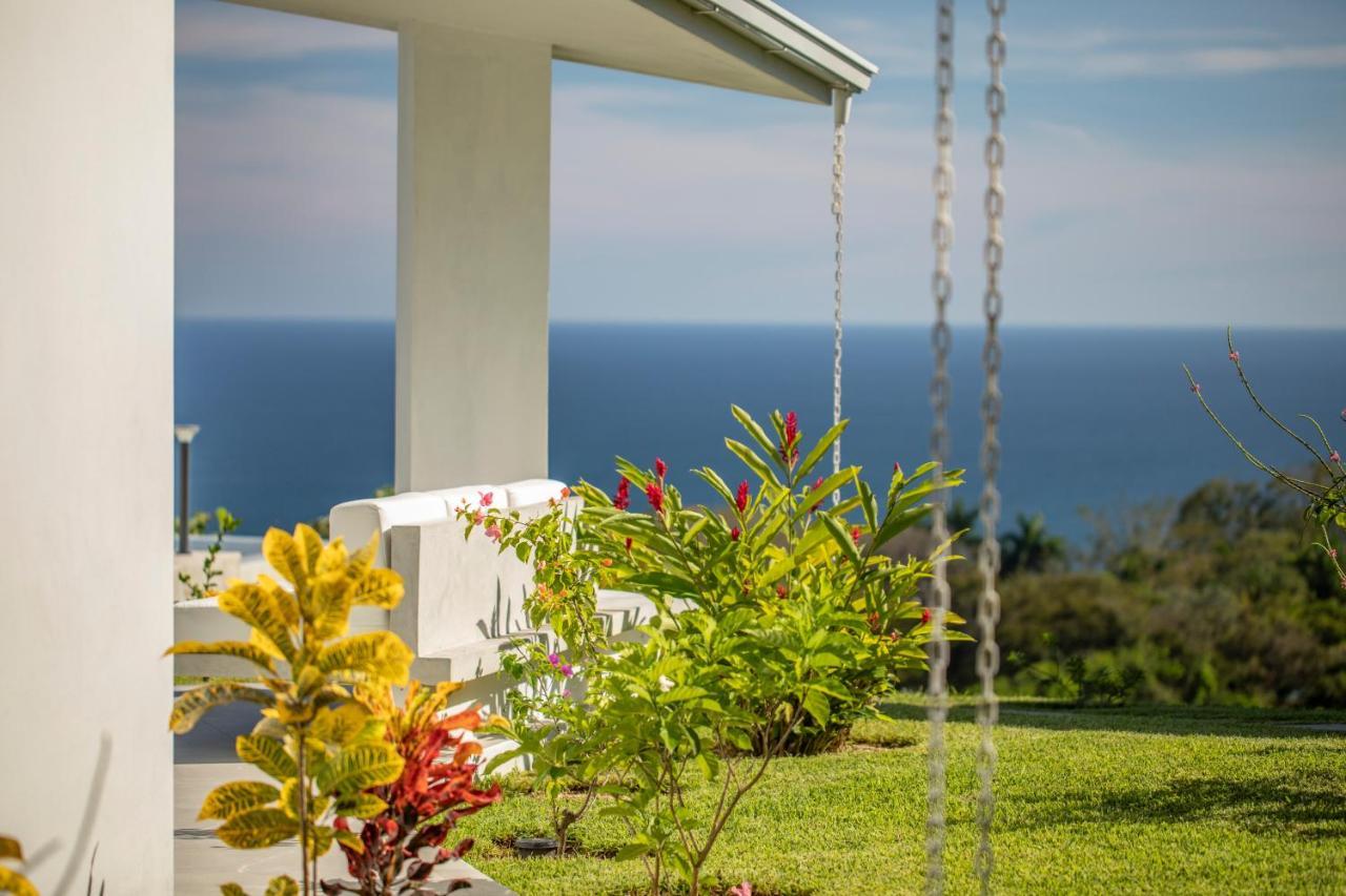 Adeluna Luxury Villas Montezuma Exterior photo