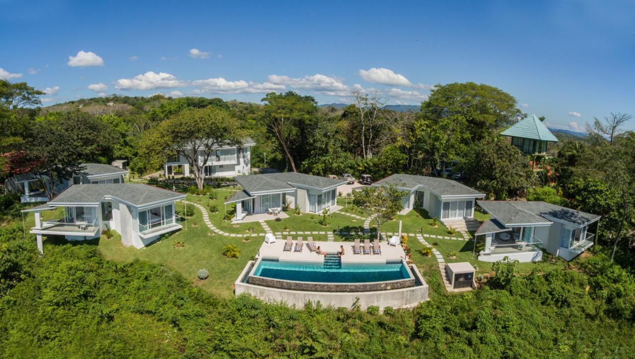 Adeluna Luxury Villas Montezuma Exterior photo