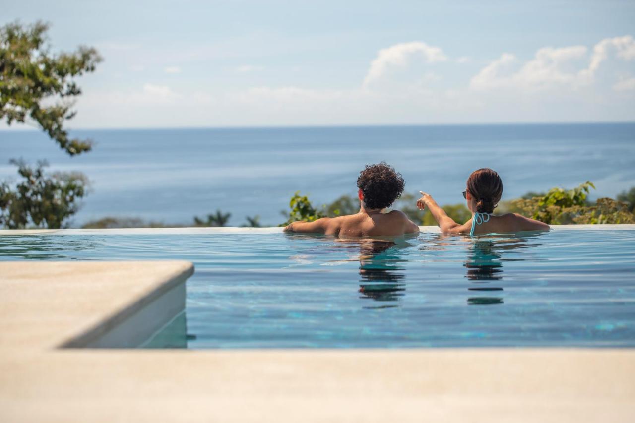 Adeluna Luxury Villas Montezuma Exterior photo