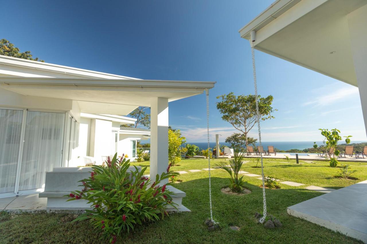 Adeluna Luxury Villas Montezuma Exterior photo