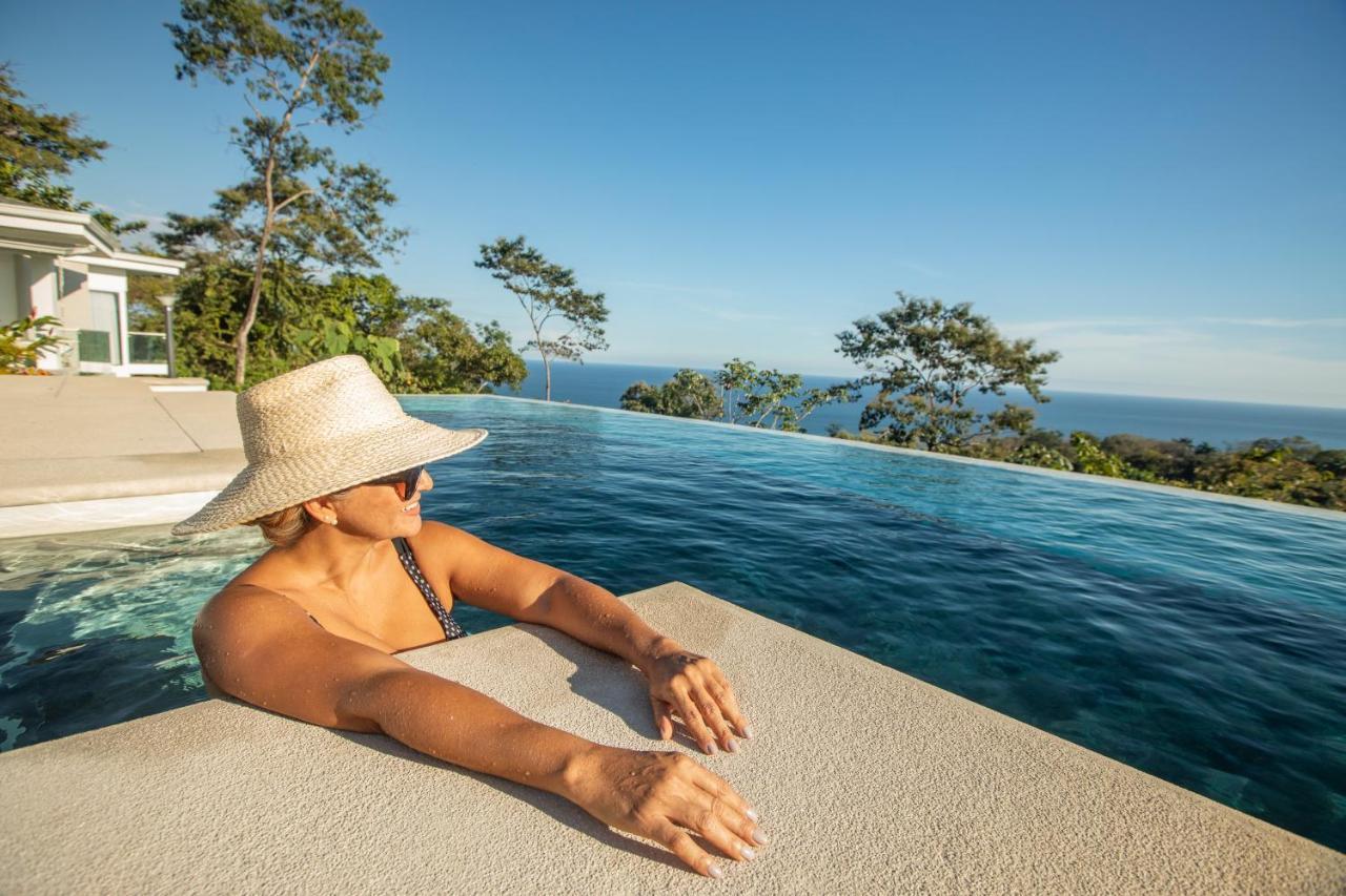 Adeluna Luxury Villas Montezuma Exterior photo