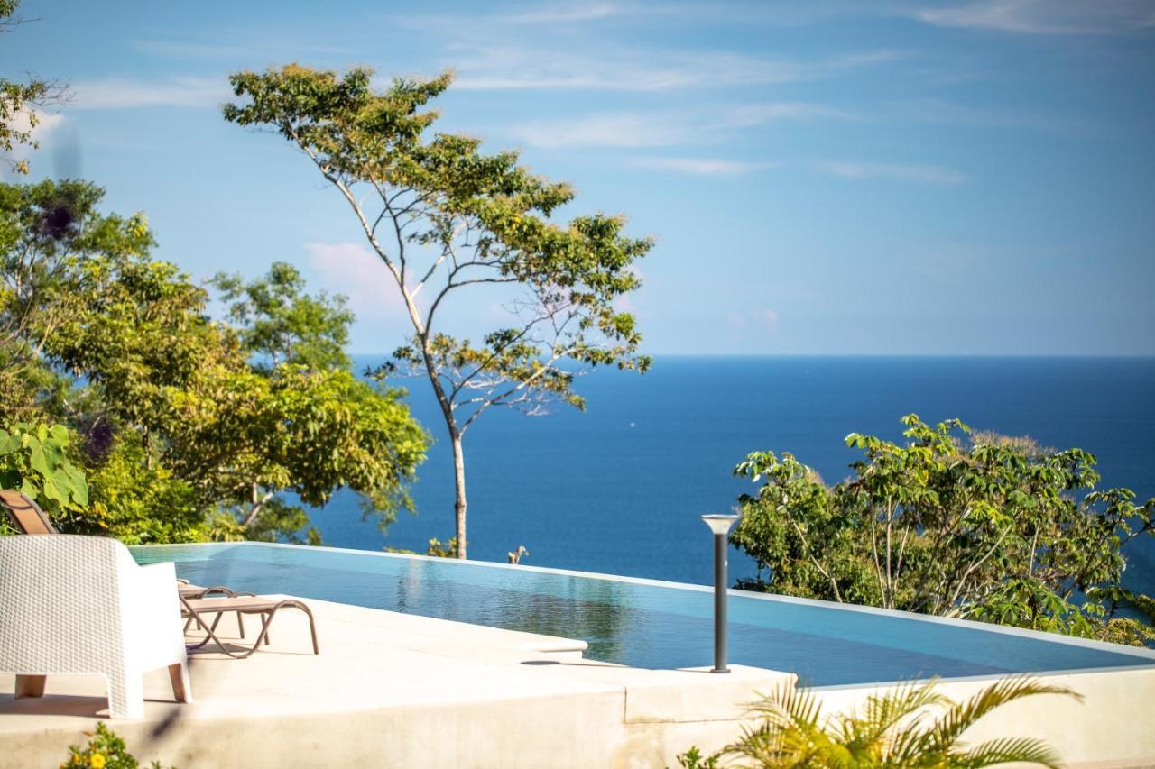 Adeluna Luxury Villas Montezuma Exterior photo